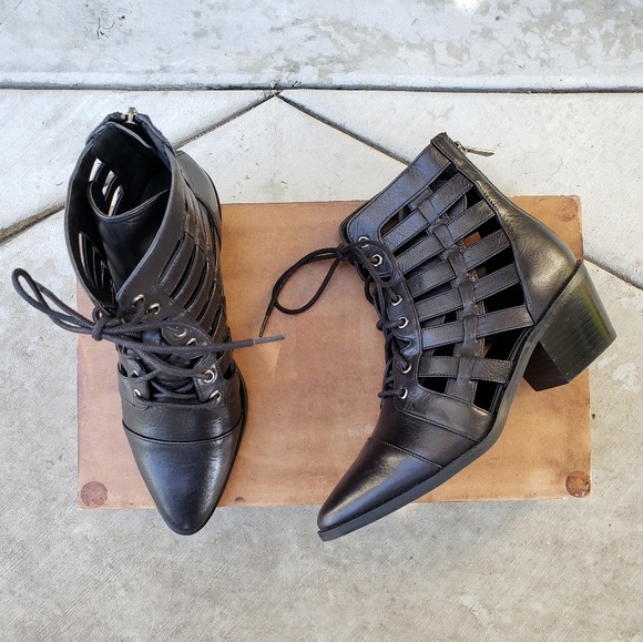 Edgy & Cool Treasure & Bond Booties - Picture 5 of 8